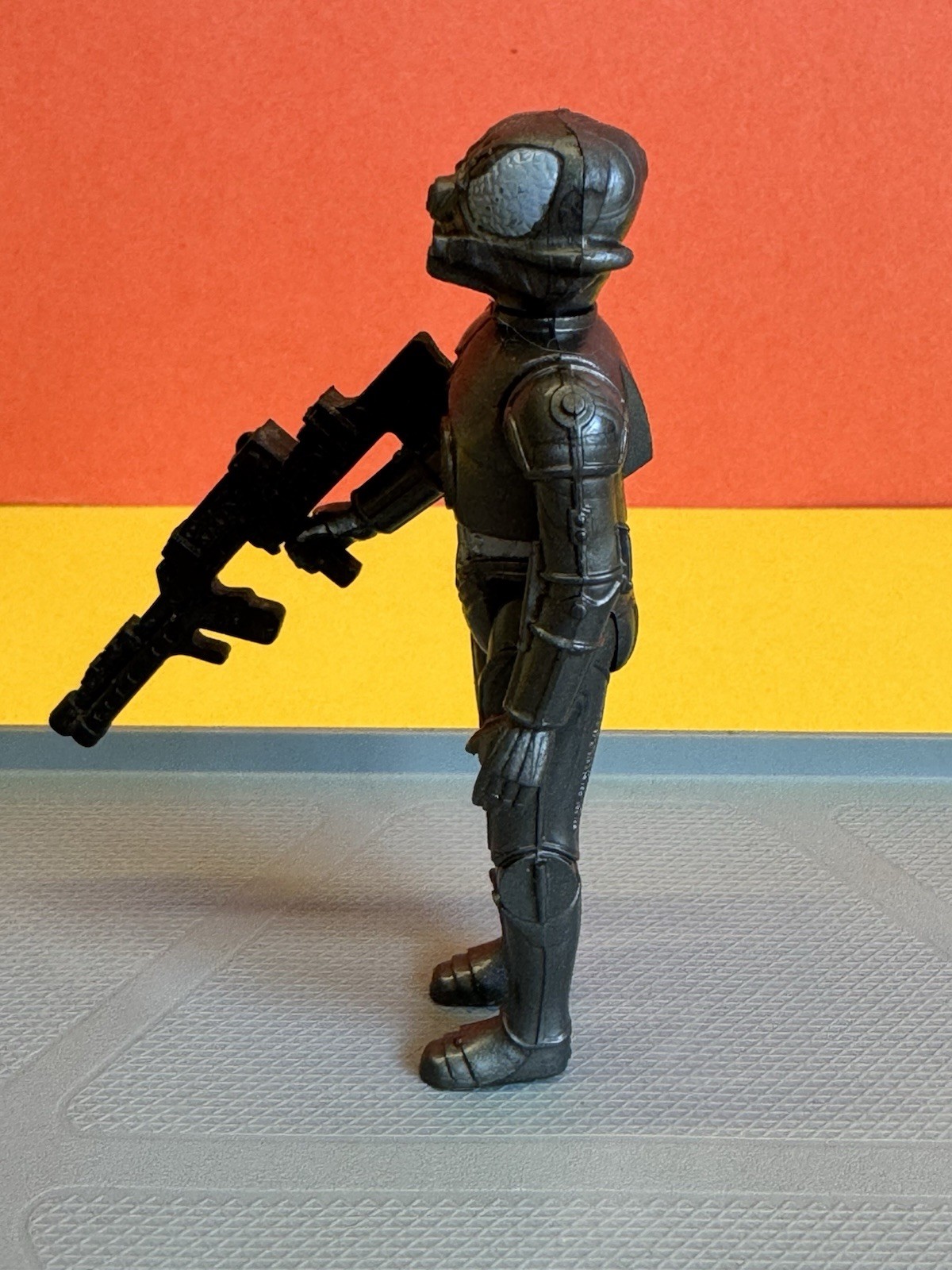 Zuckuss sold
