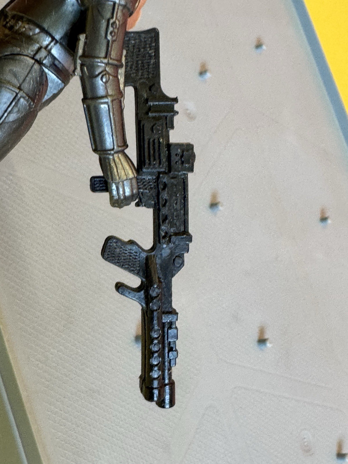 Zuckuss sold