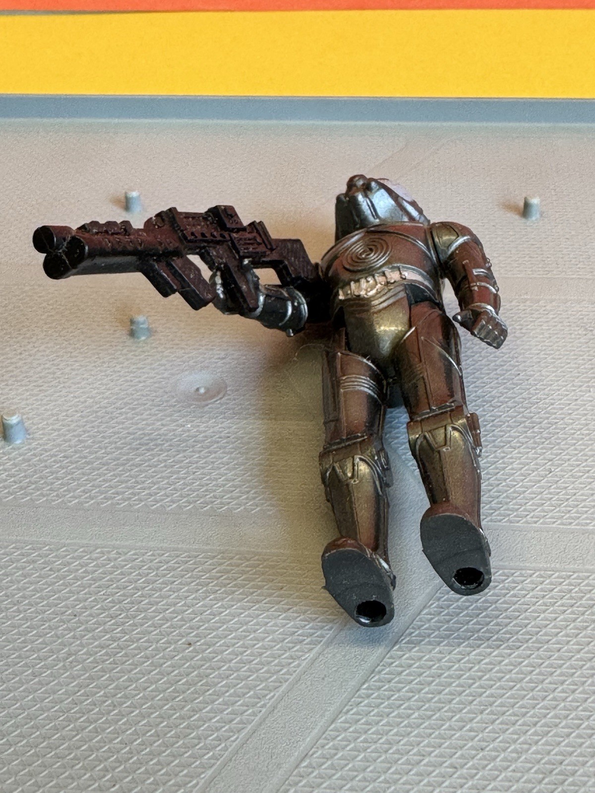 Zuckuss sold