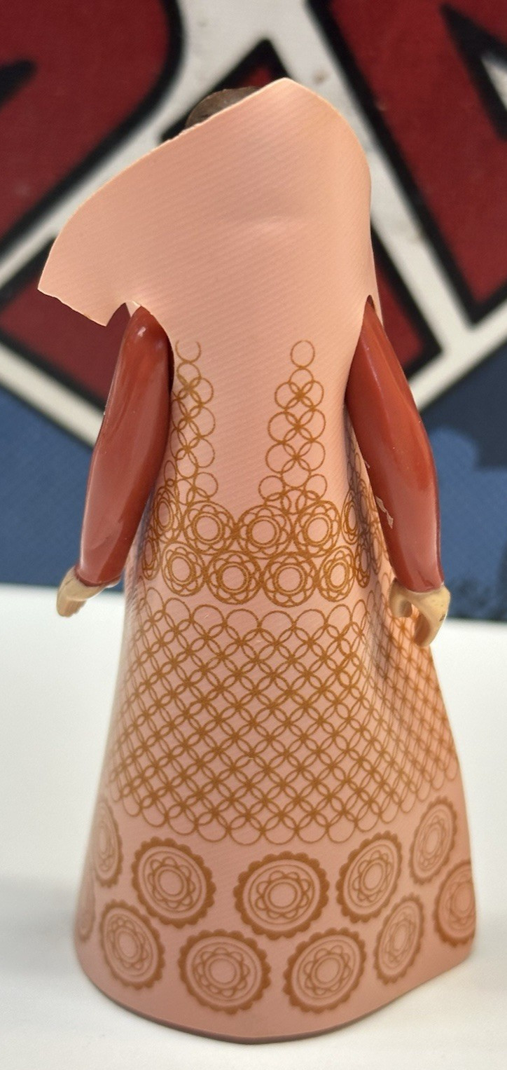 Princess Leia Organa (Bespin Gown) sold