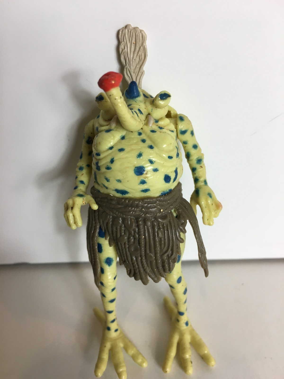 Sy Snootles sold
