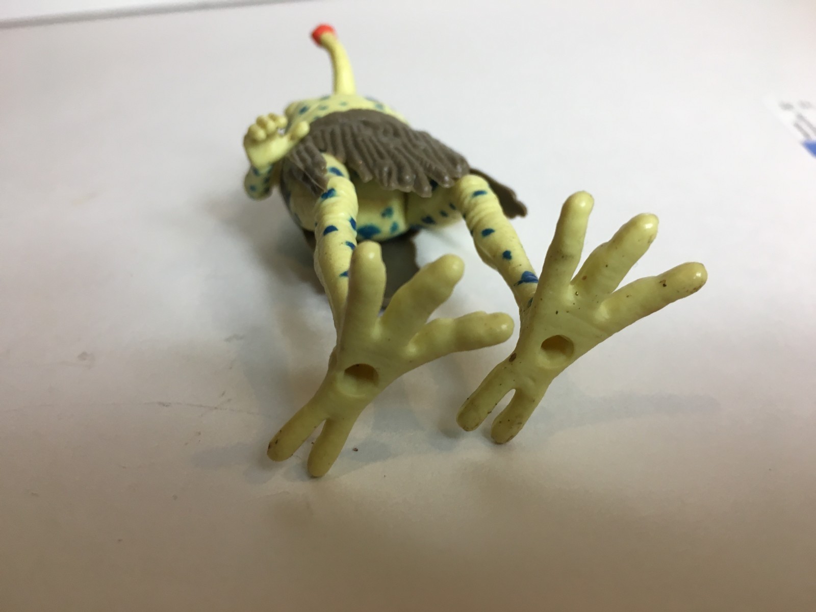 Sy Snootles sold
