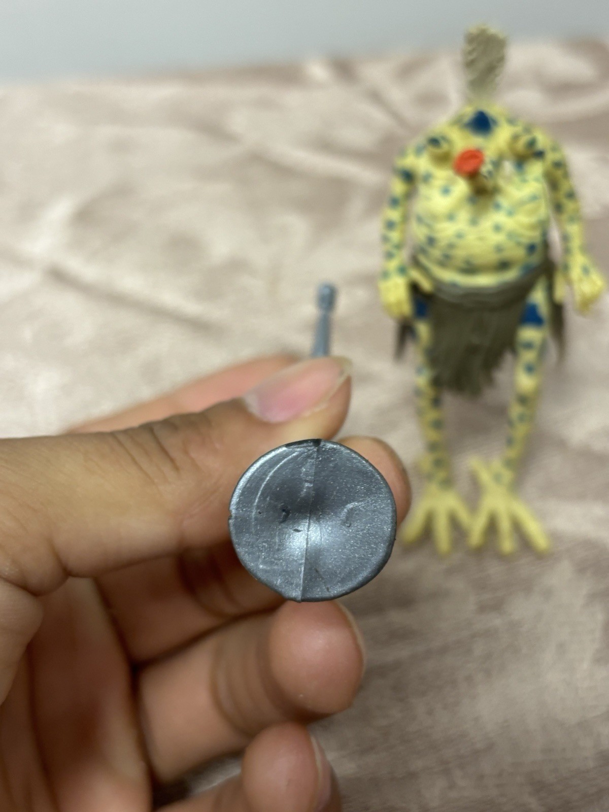 Sy Snootles sold