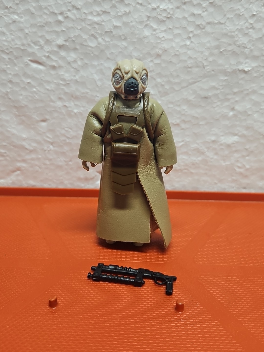 4-LOM sold