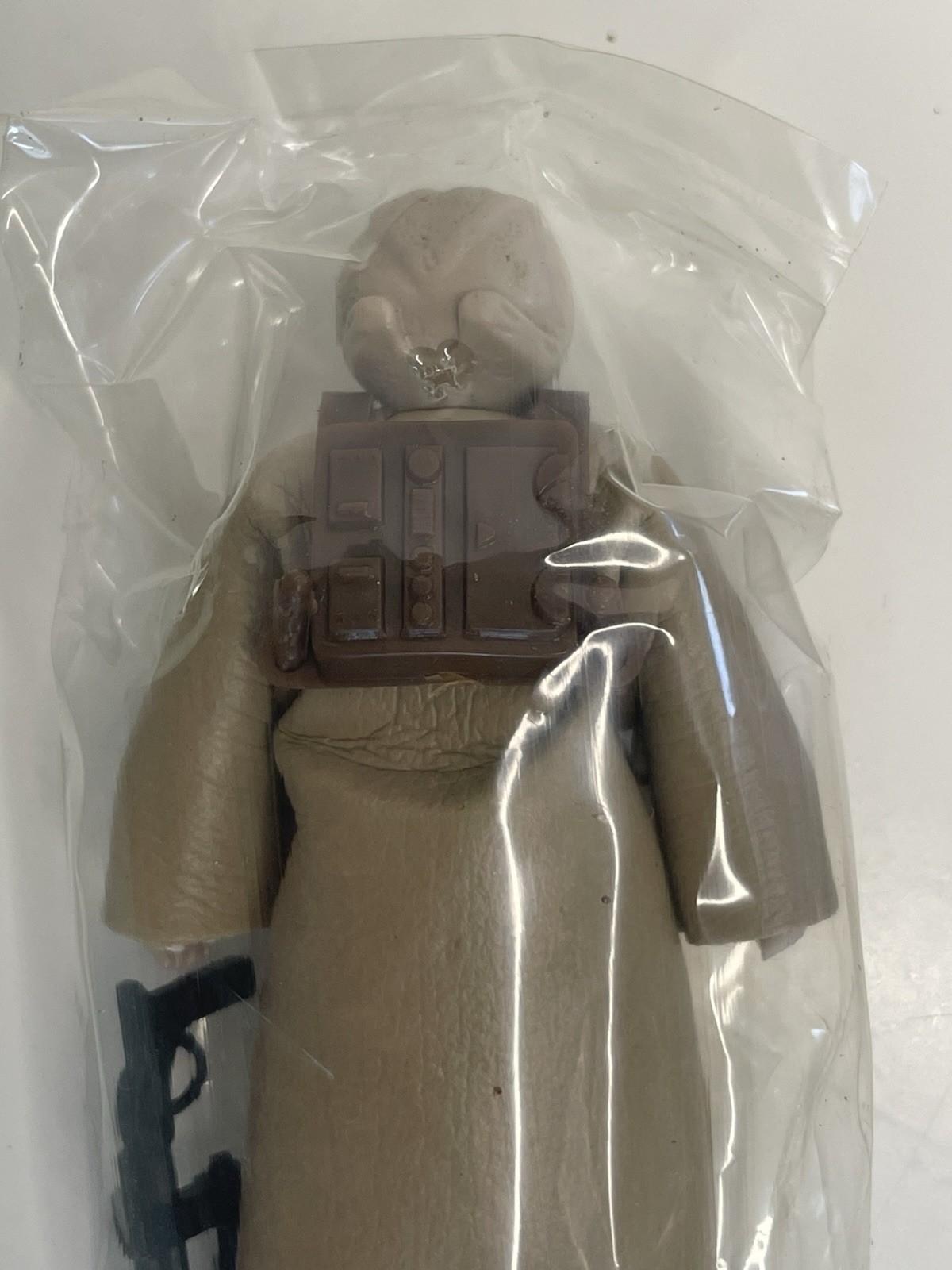 4-LOM sold