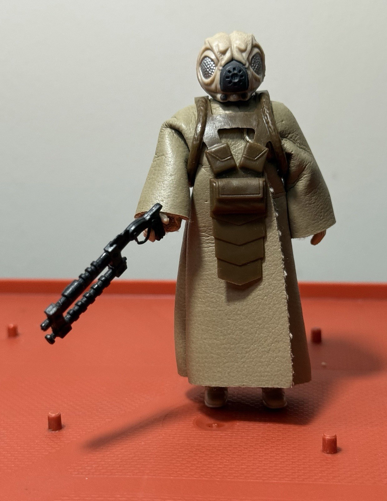 4-LOM sold