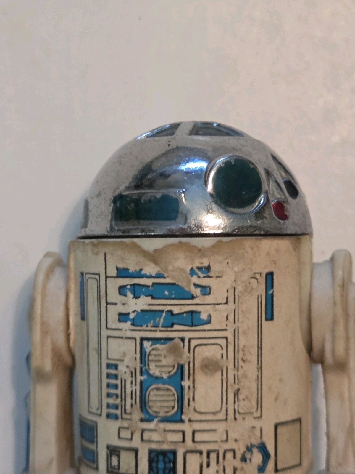 R2-D2 (Artoo-Detoo) sold