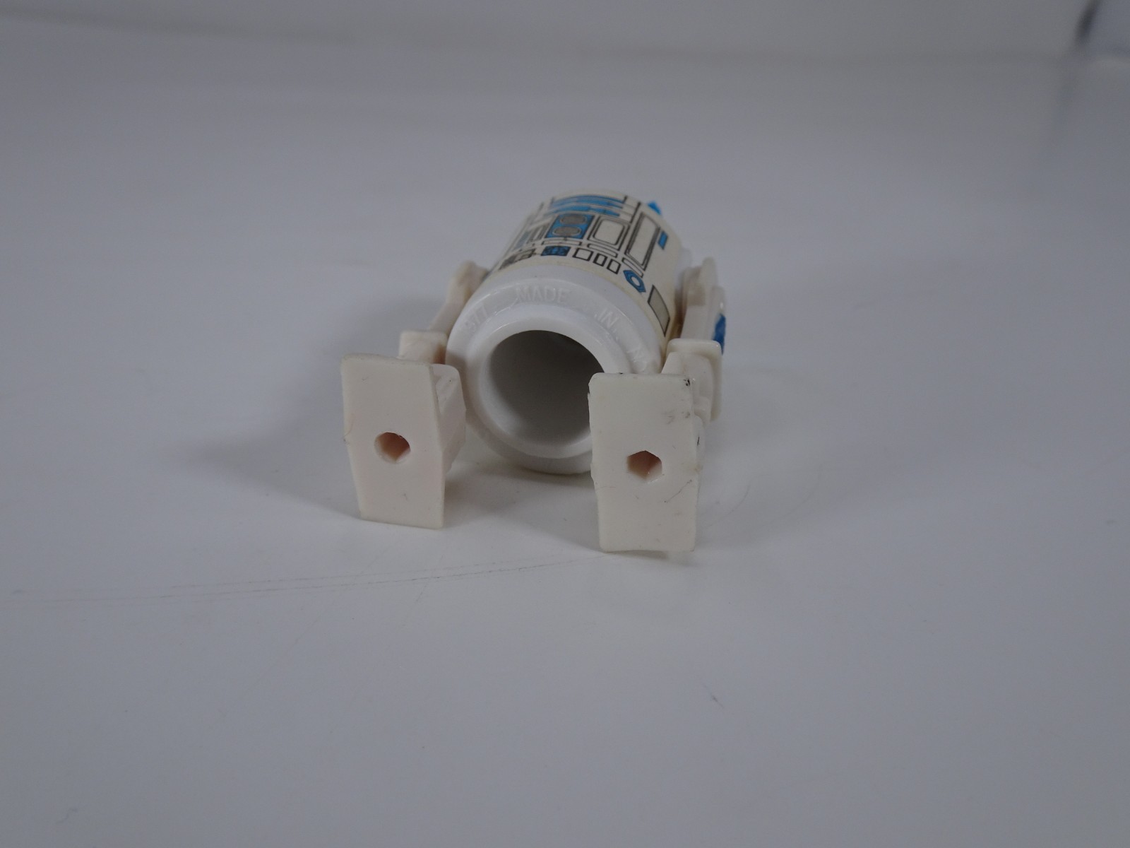 R2-D2 (Artoo-Detoo) (with Sensorscope) sold