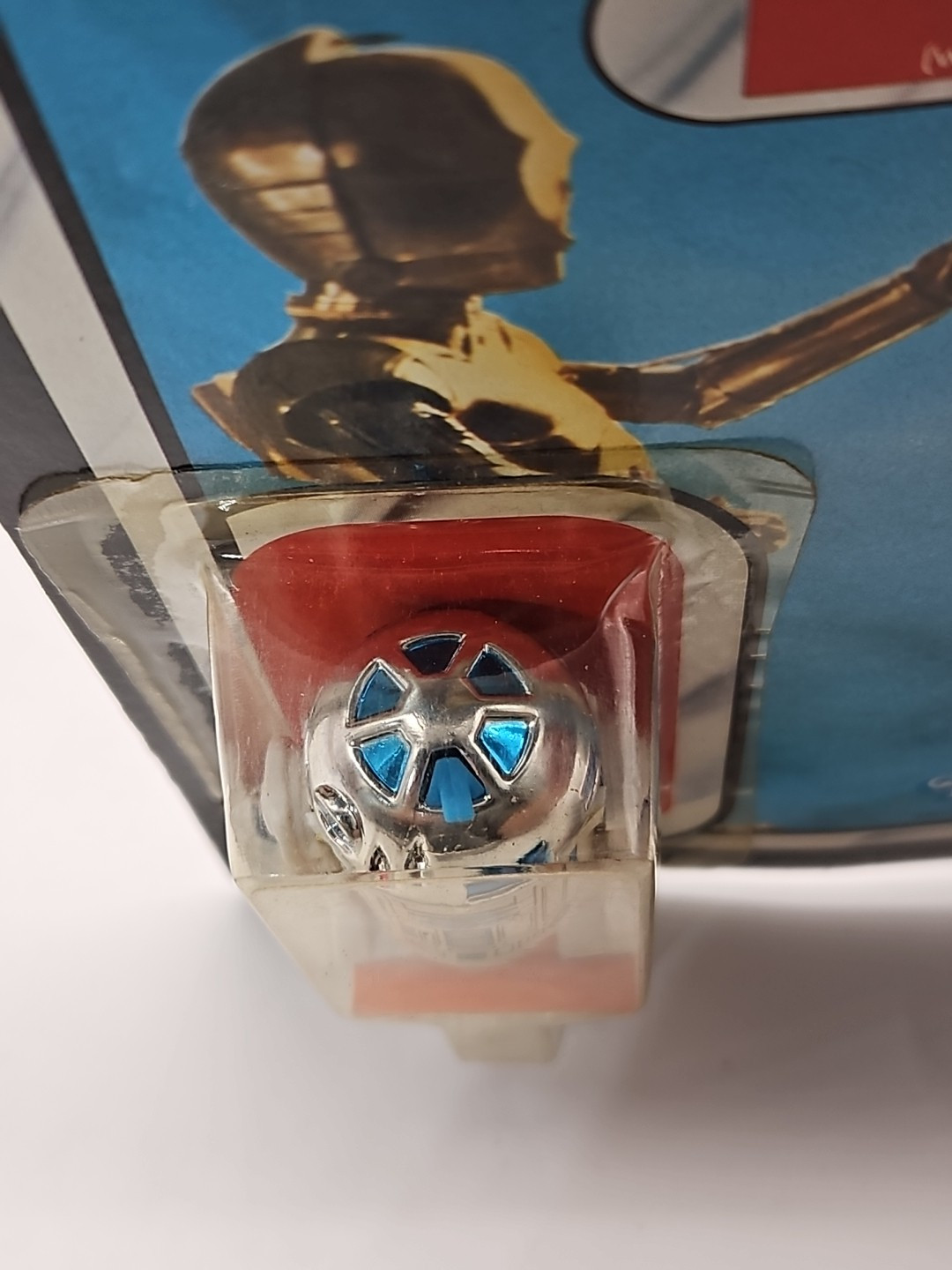 R2-D2 (Artoo-Detoo) (with Sensorscope) sold