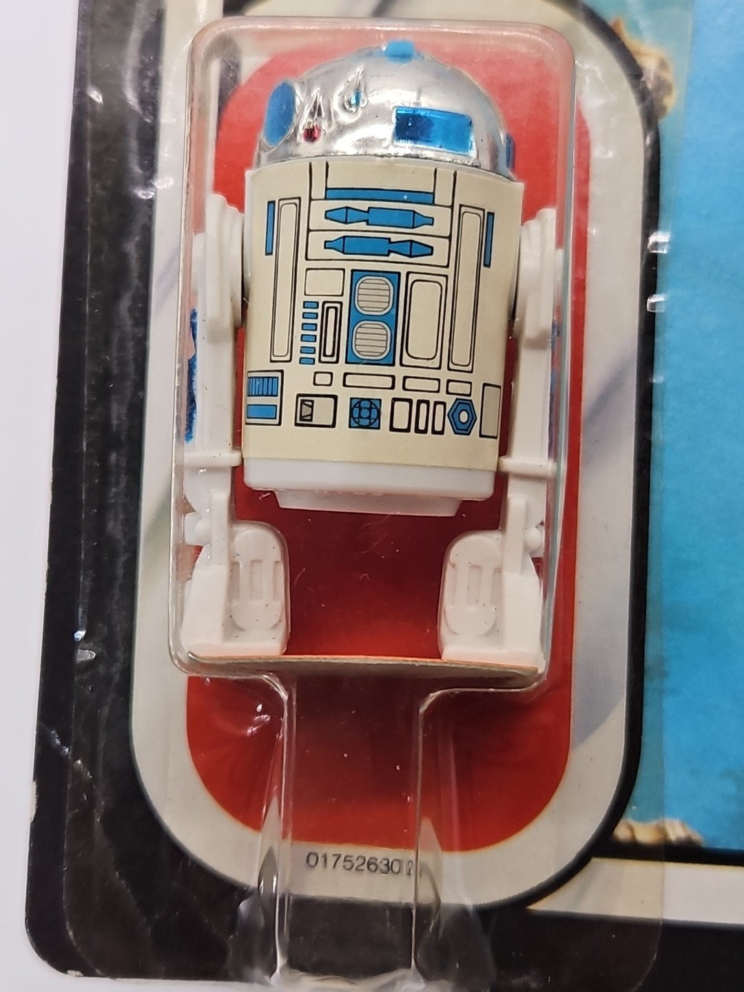 R2-D2 (Artoo-Detoo) (with Sensorscope) sold