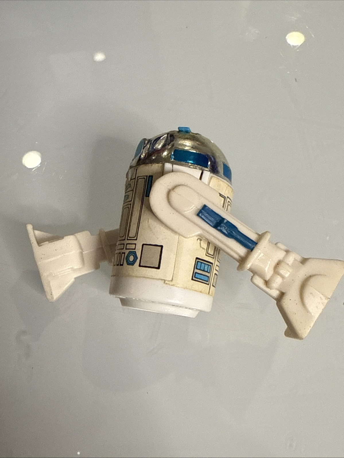 R2-D2 (Artoo-Detoo) (with Sensorscope) sold