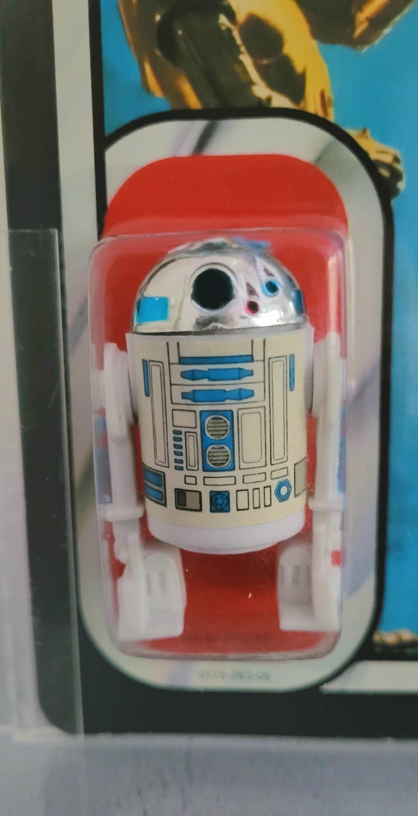 R2-D2 (Artoo-Detoo) (with Sensorscope) sold