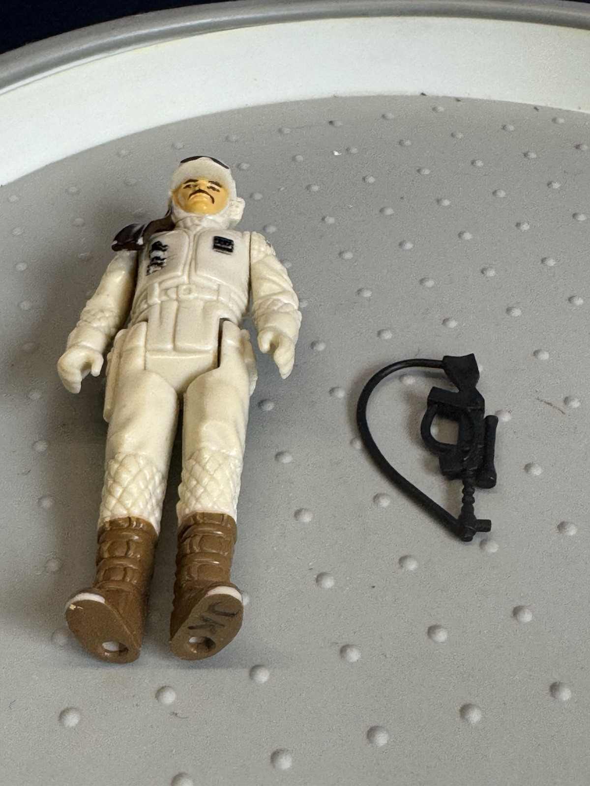 Rebel Commander sold