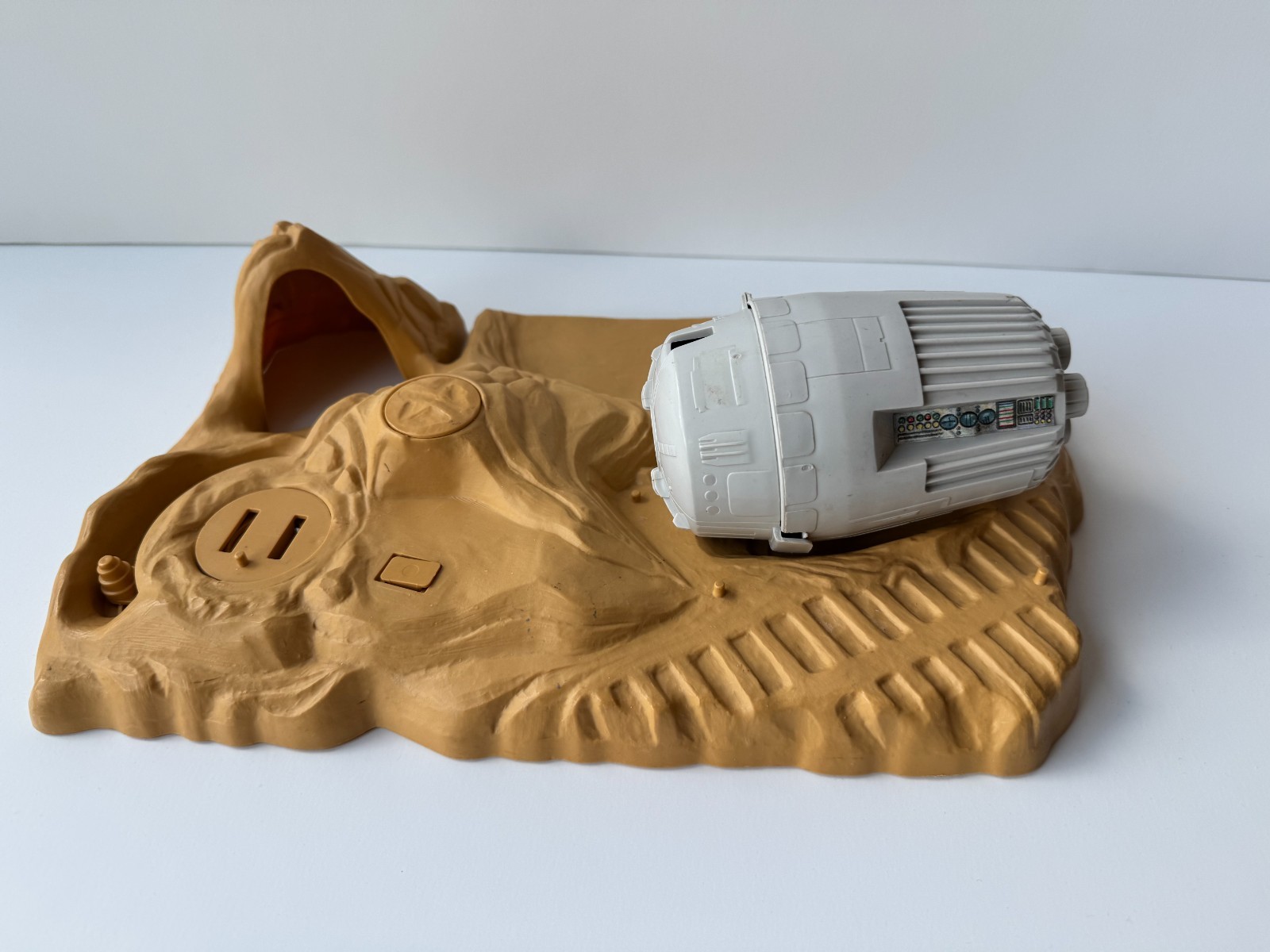 Land of the Jawas sold