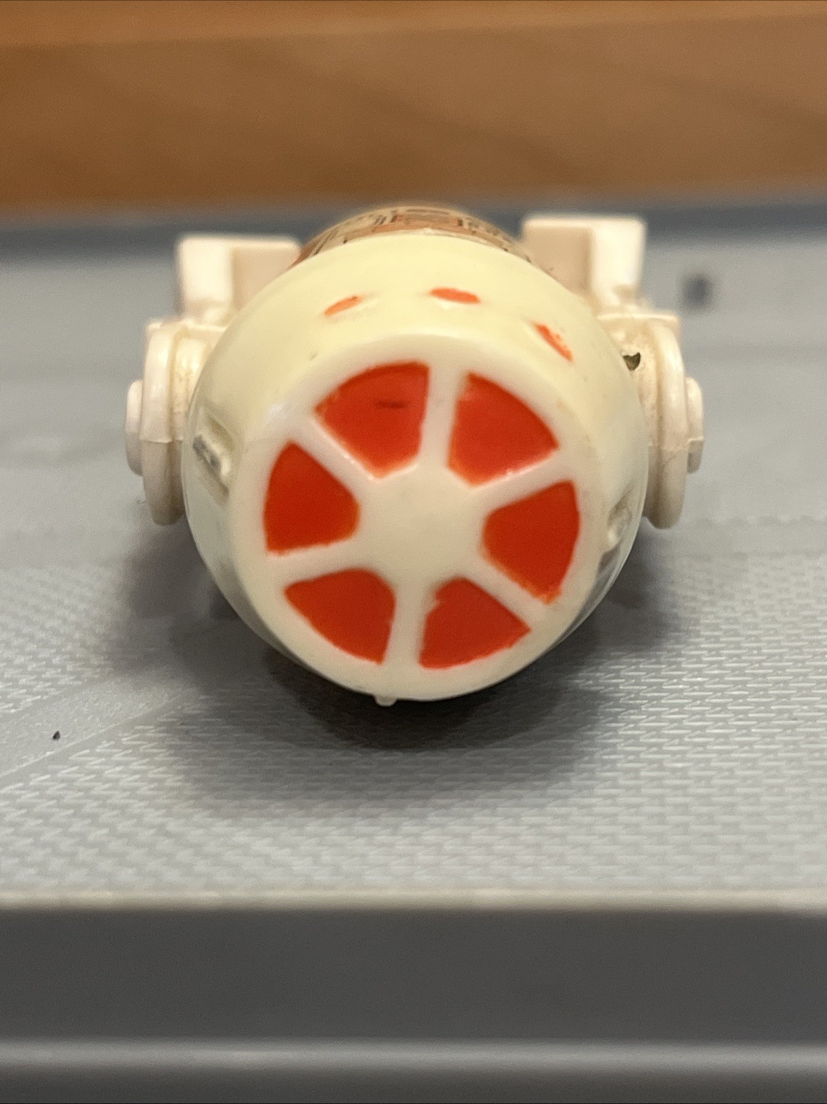 R5-D4 (Arfive-Defour) sold