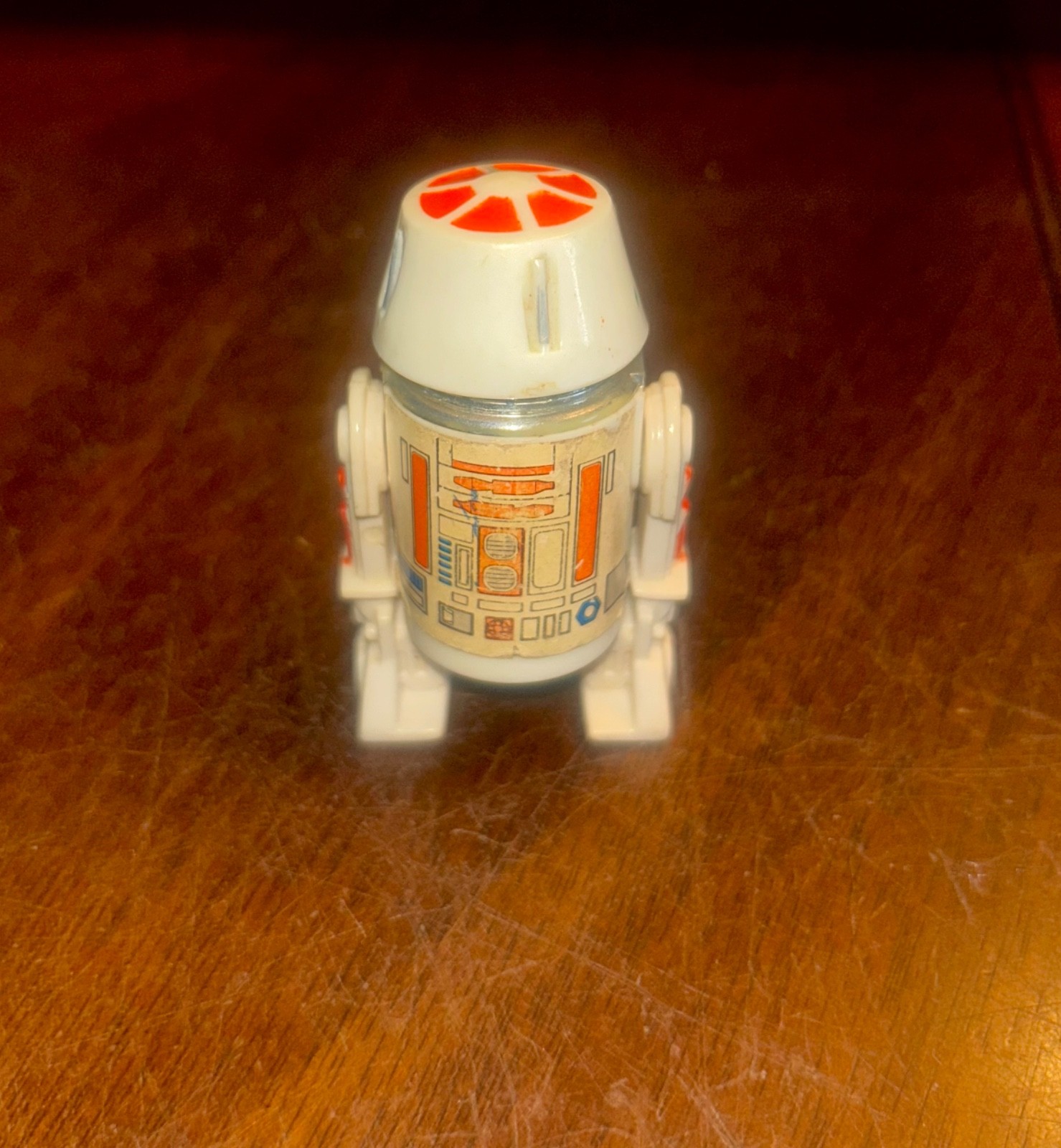R5-D4 (Arfive-Defour) sold