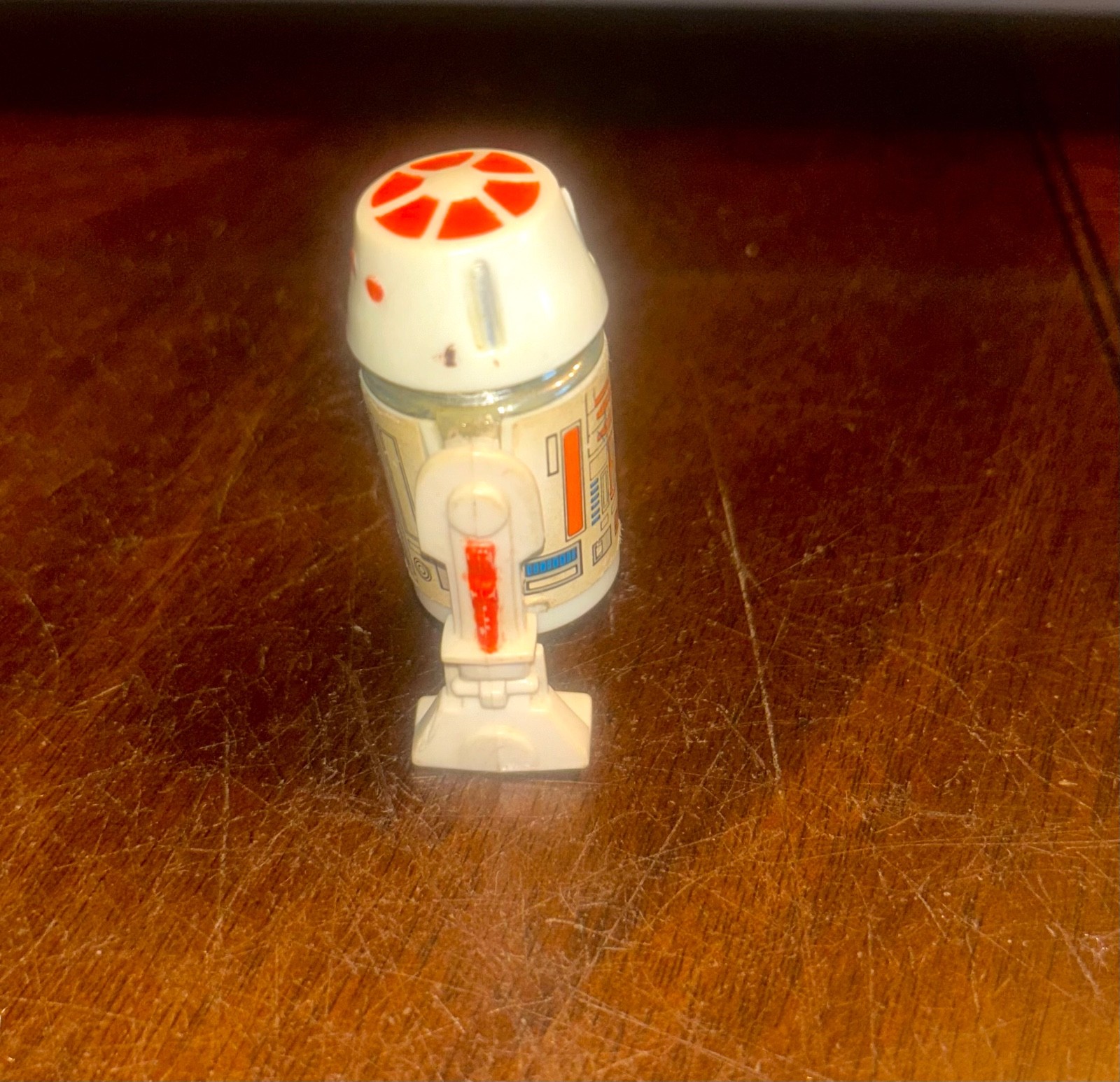 R5-D4 (Arfive-Defour) sold