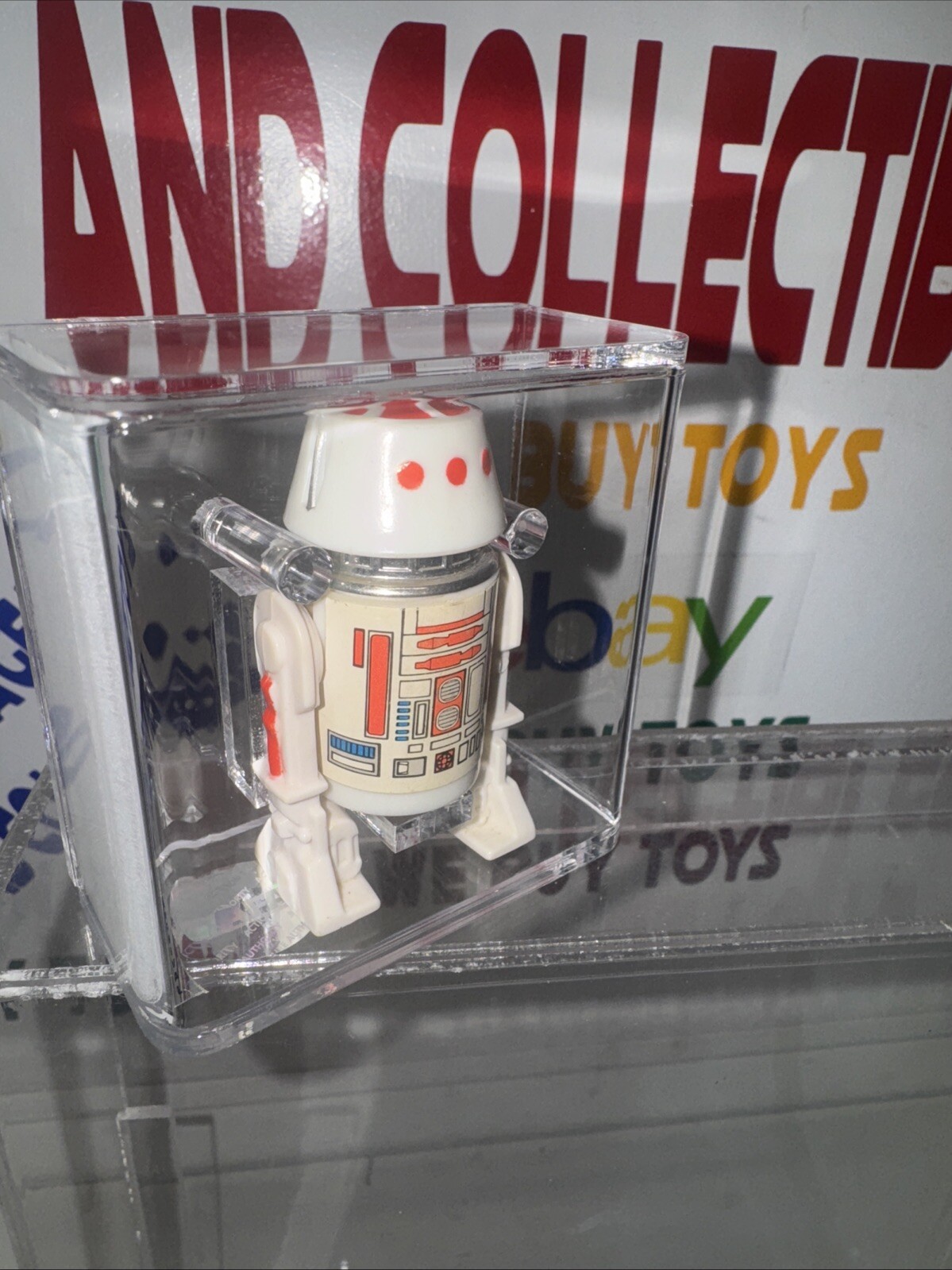 R5-D4 (Arfive-Defour) sold