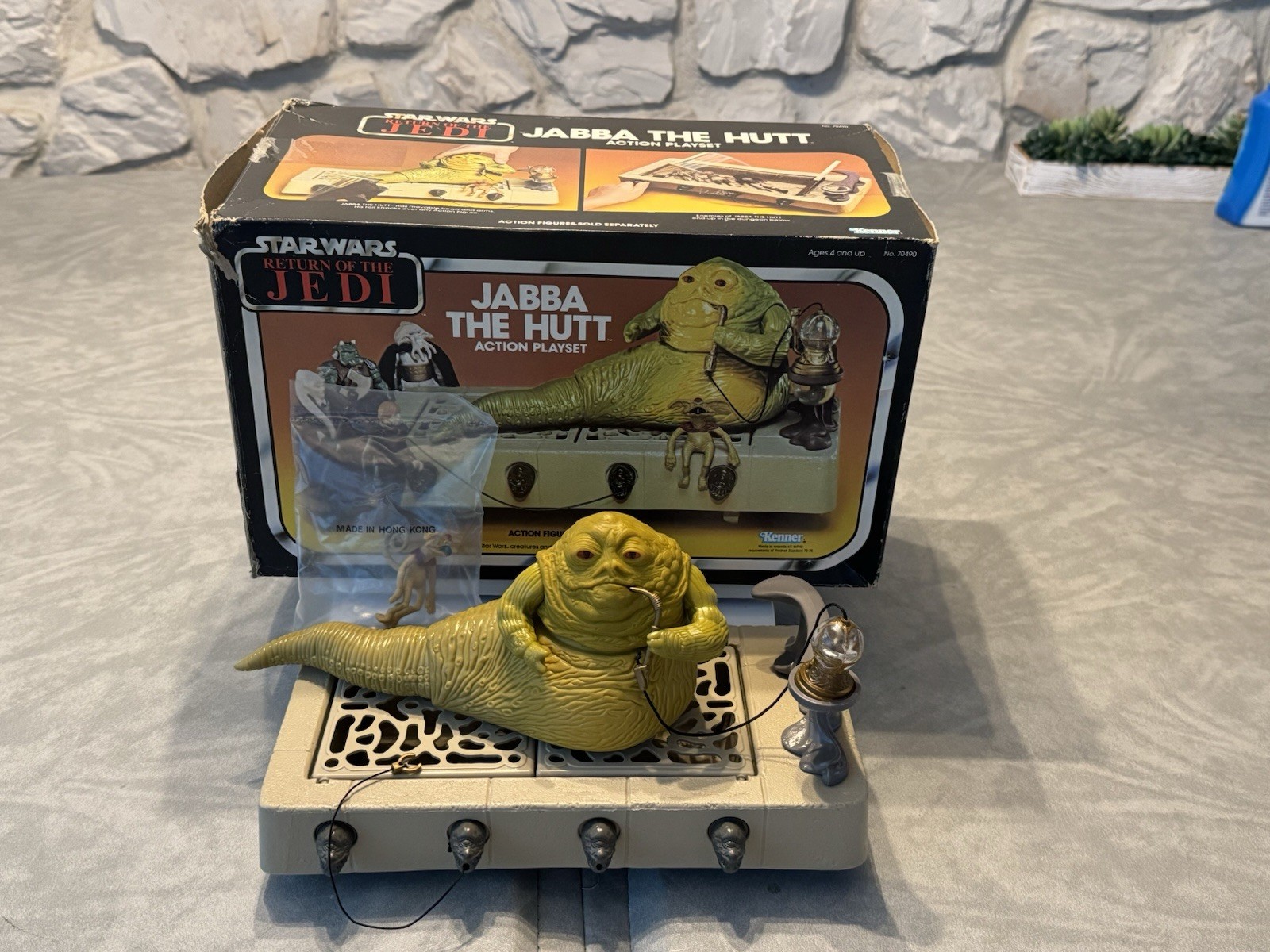 Jabba the Hutt Action Playset sold