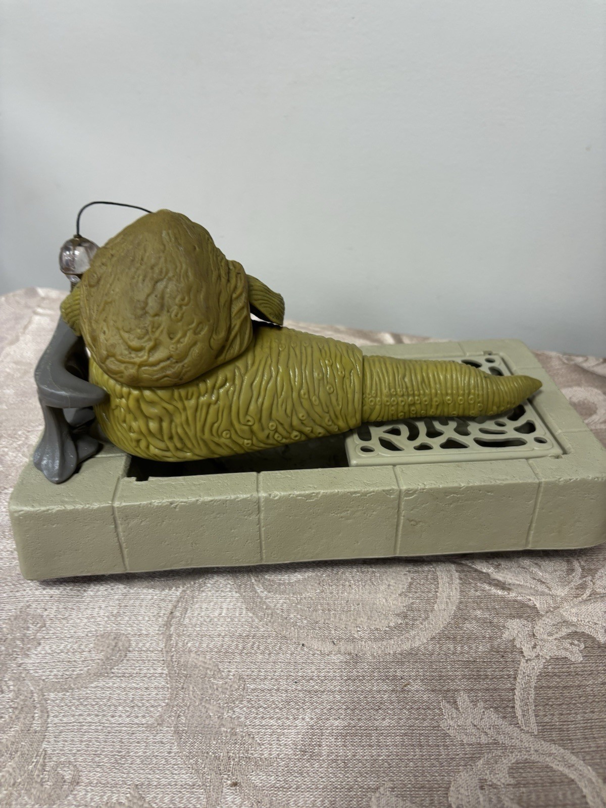 Jabba the Hutt Action Playset sold