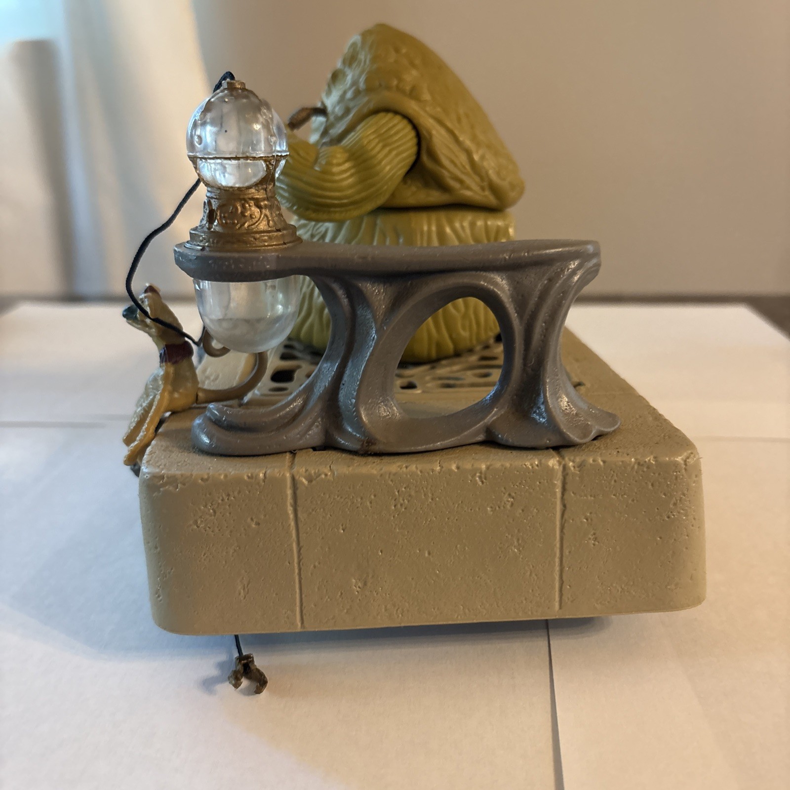 Jabba the Hutt Action Playset sold