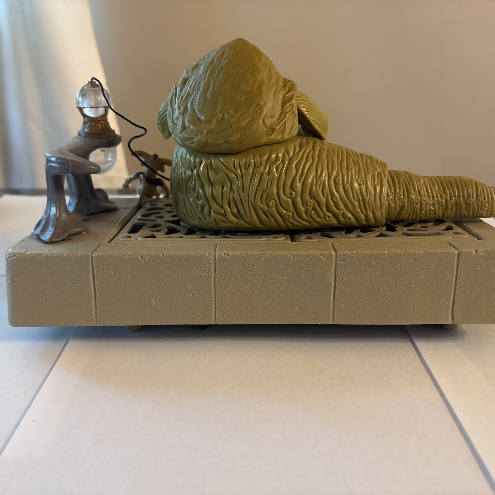 Jabba the Hutt Action Playset sold