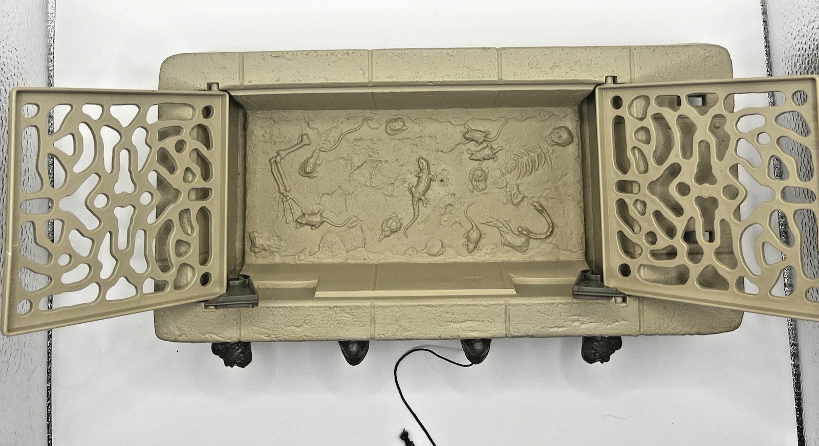 Jabba the Hutt Action Playset sold