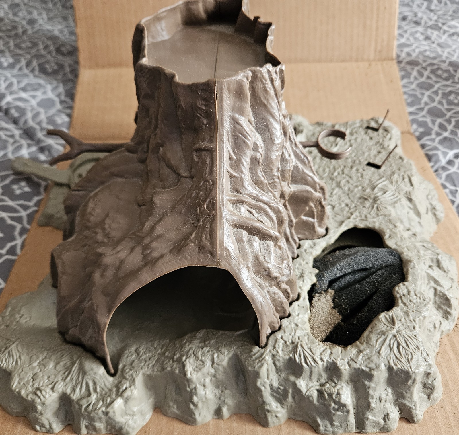 Dagobah Action Playset sold