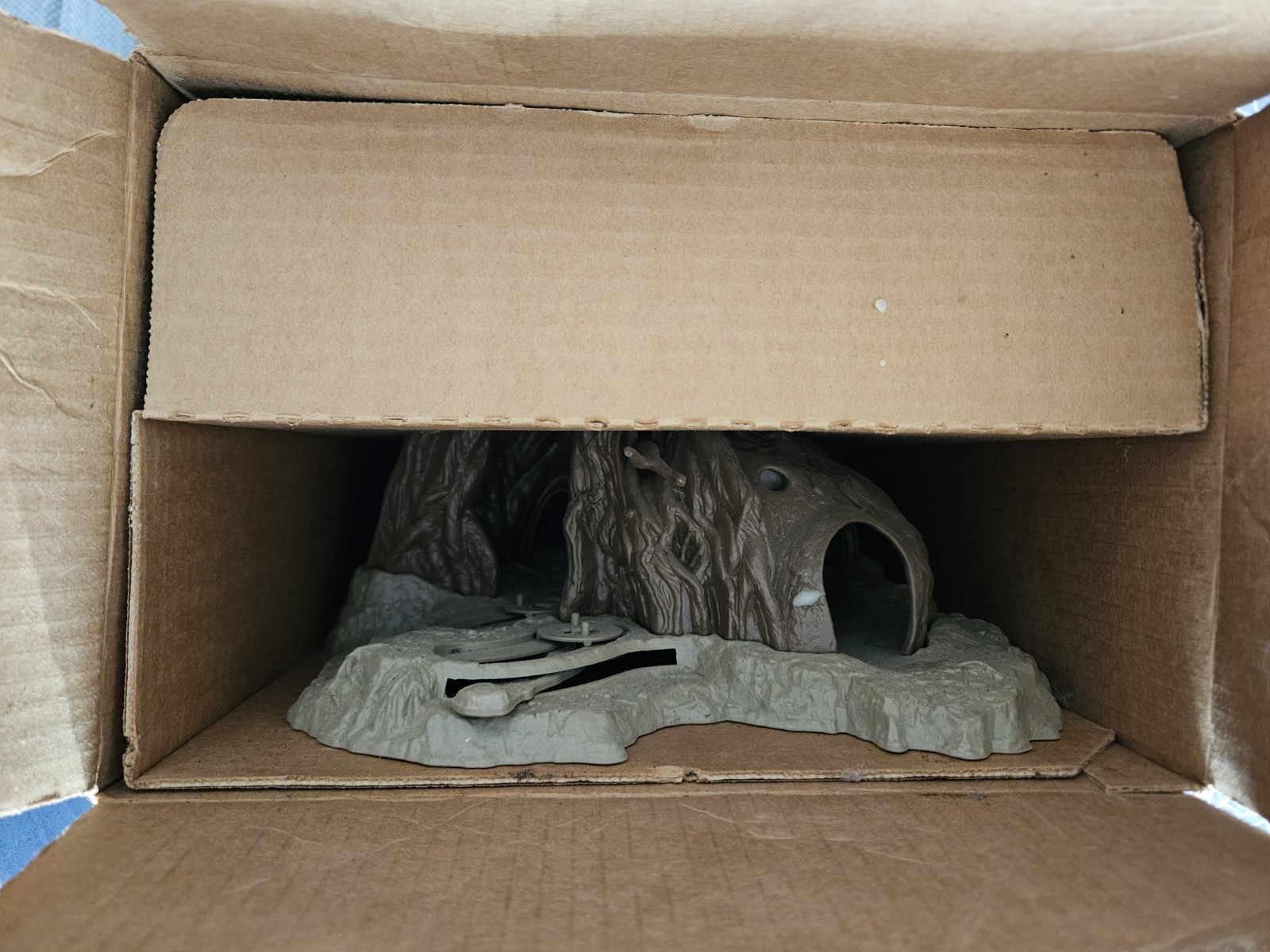 Dagobah Action Playset sold