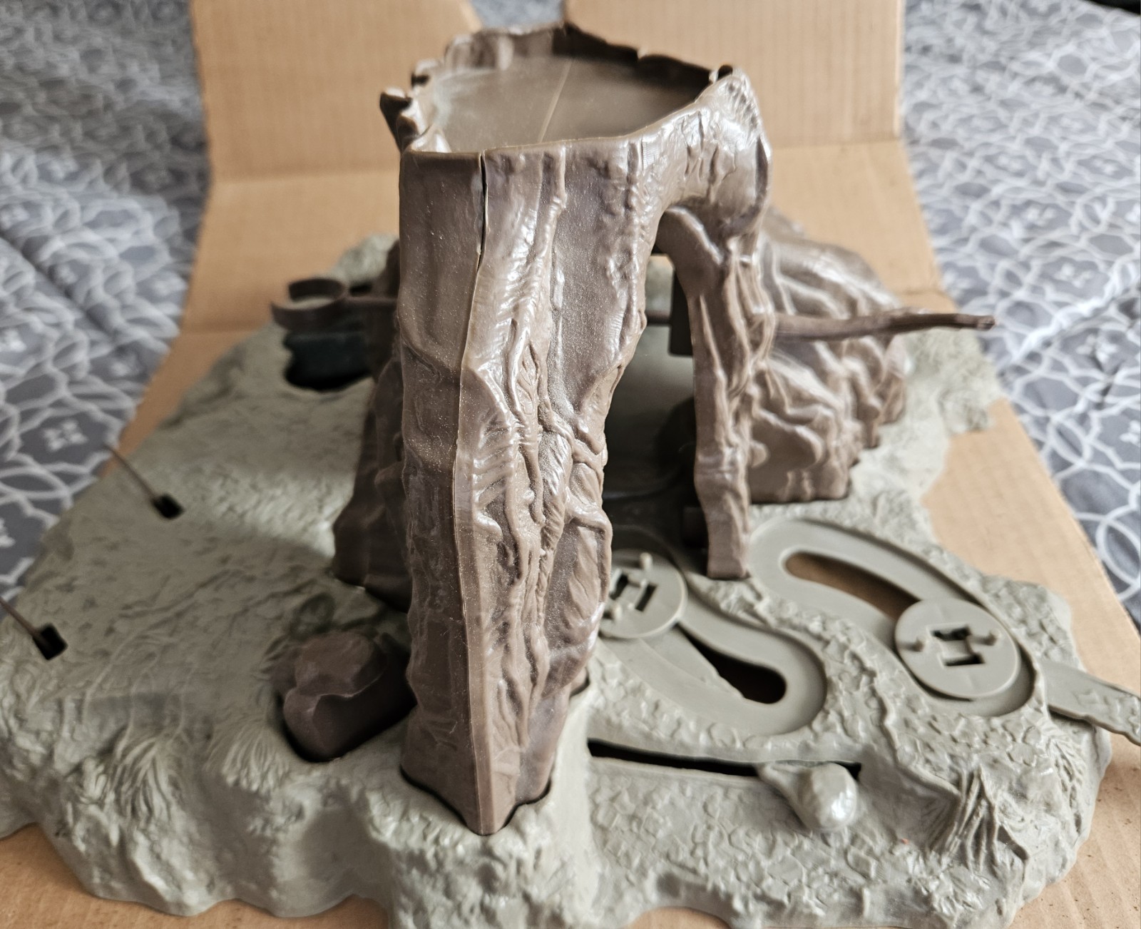 Dagobah Action Playset sold