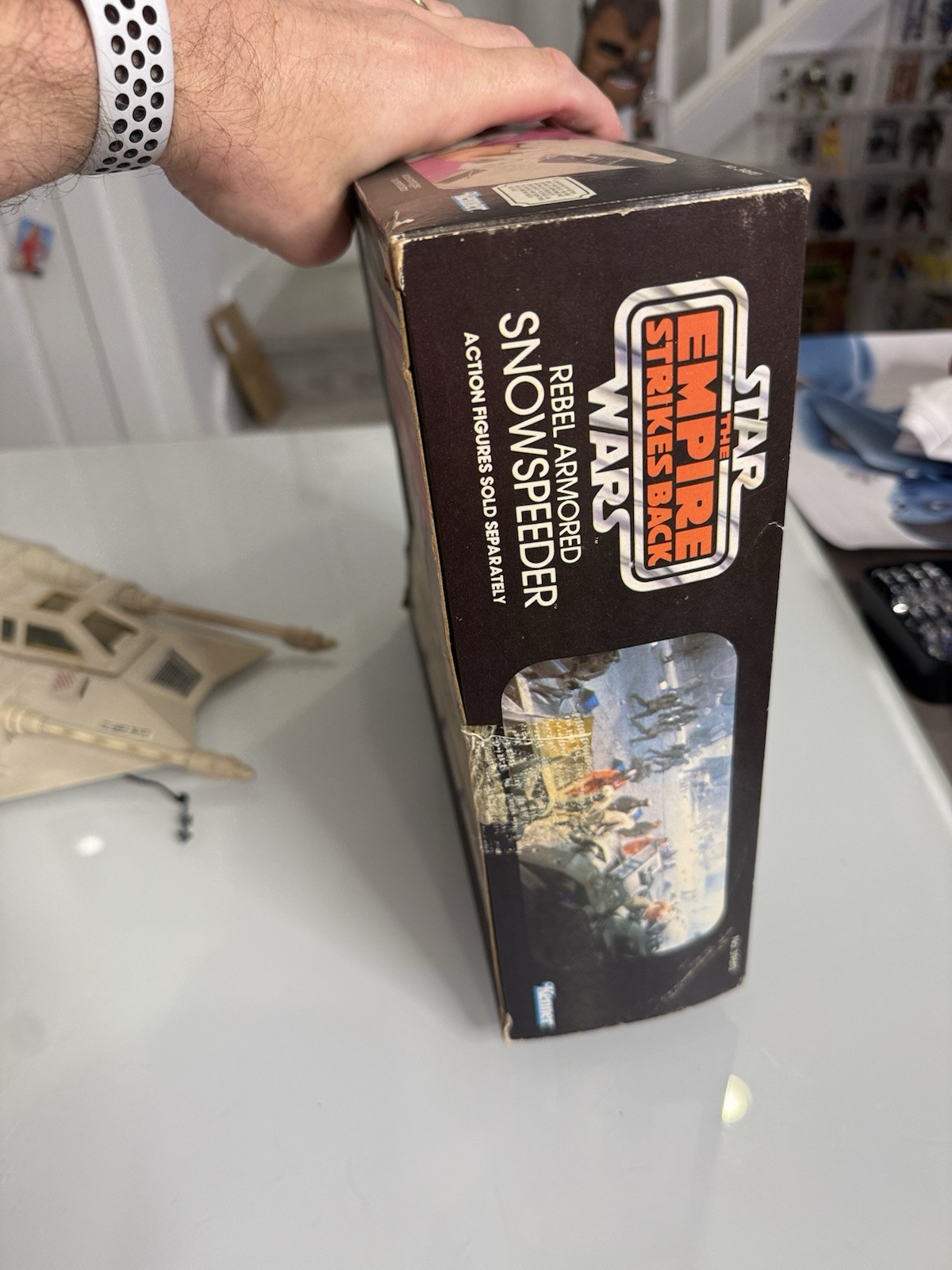 Rebel Armored Snowspeeder sold