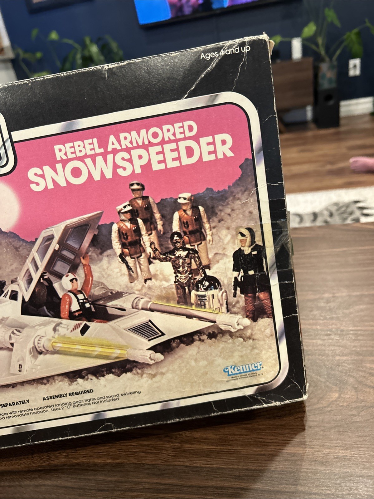 Rebel Armored Snowspeeder sold