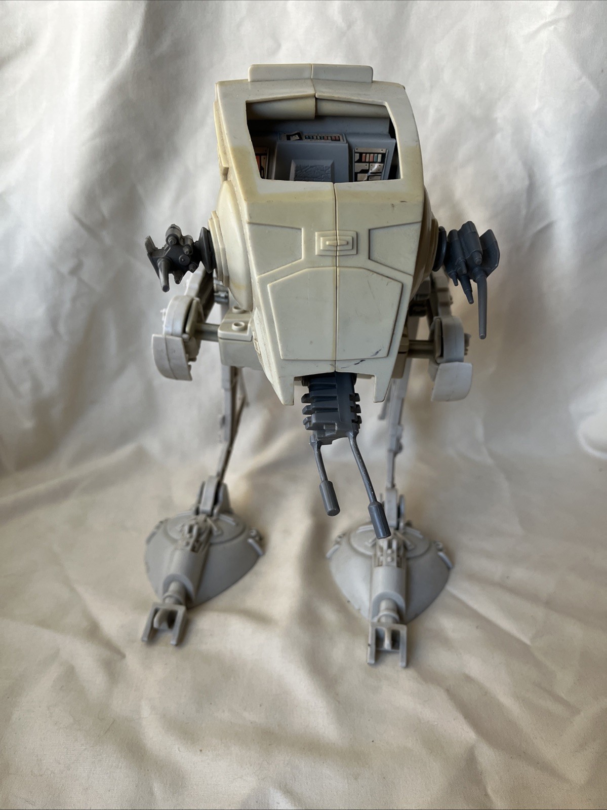 Scout Walker (AT-ST) sold