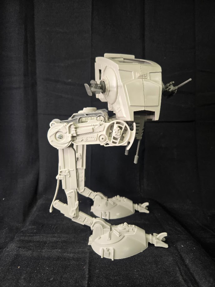 Scout Walker (AT-ST) sold