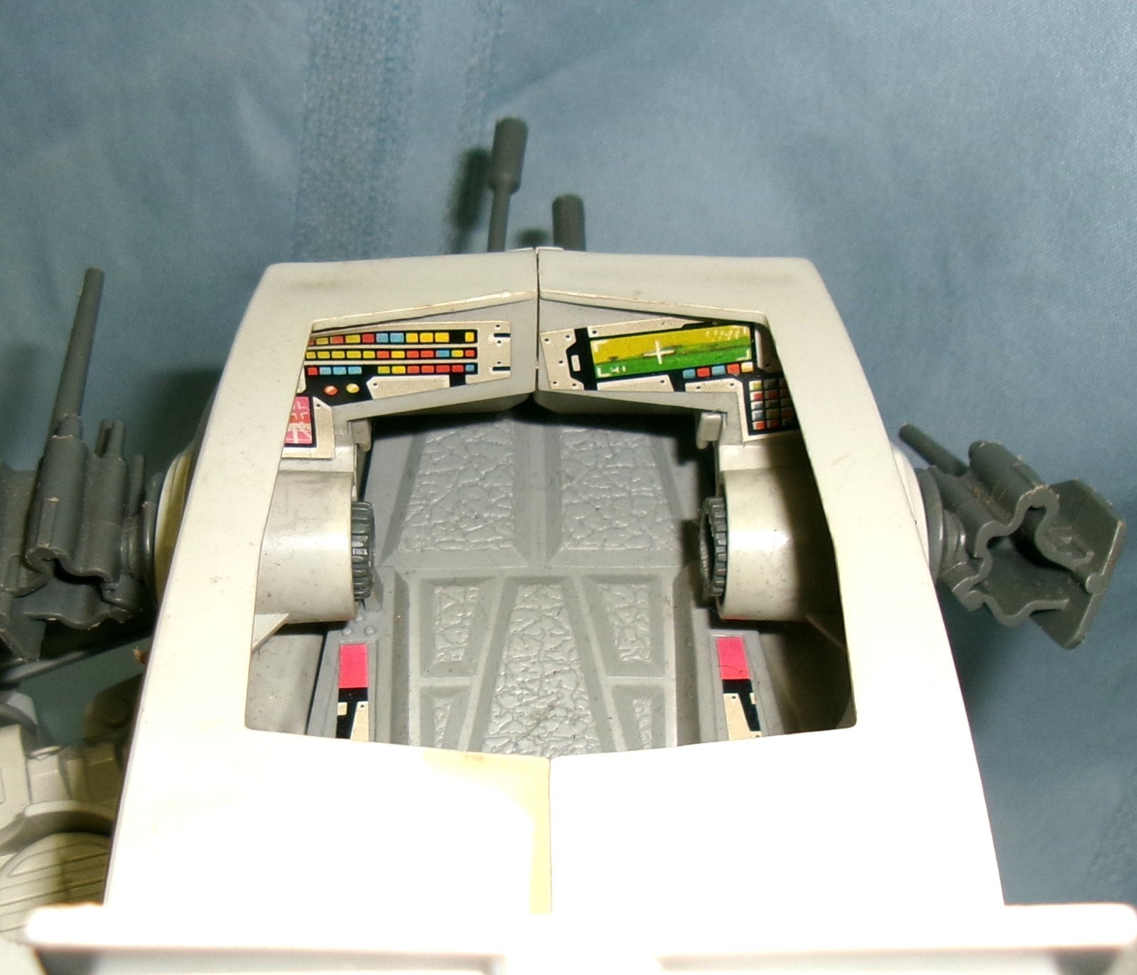 Scout Walker (AT-ST) sold