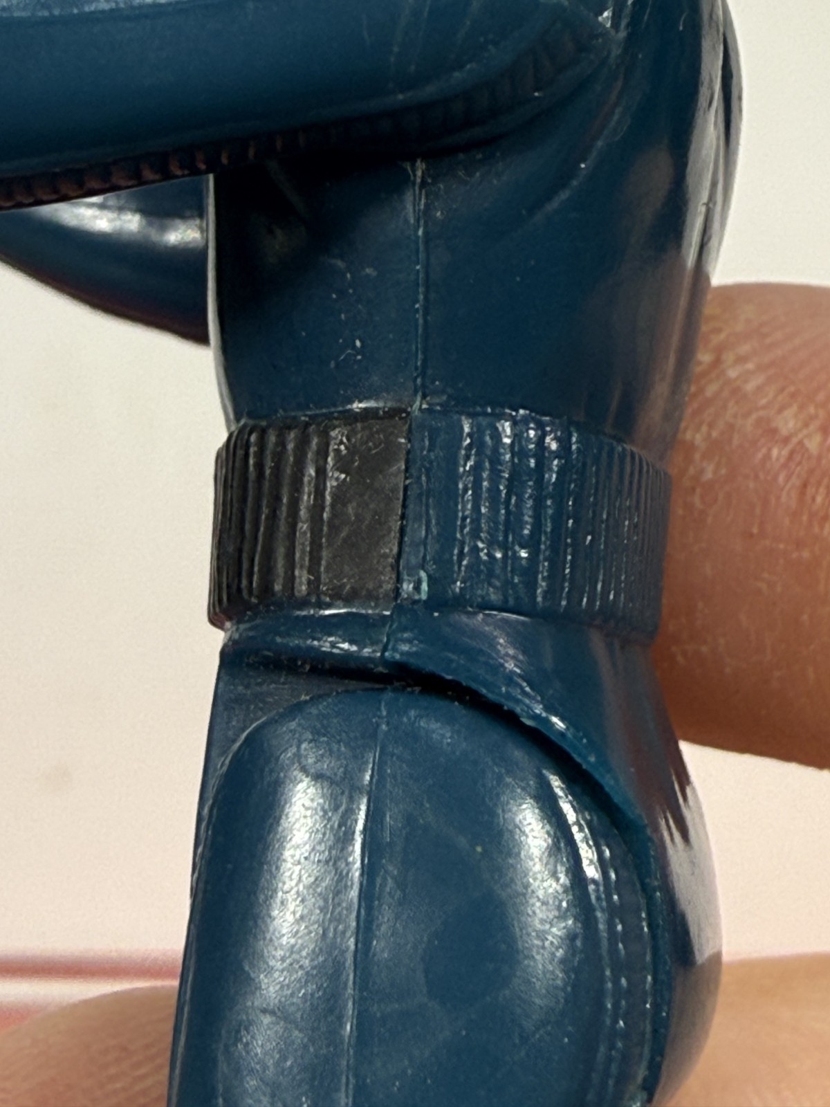 Blue Snaggletooth sold