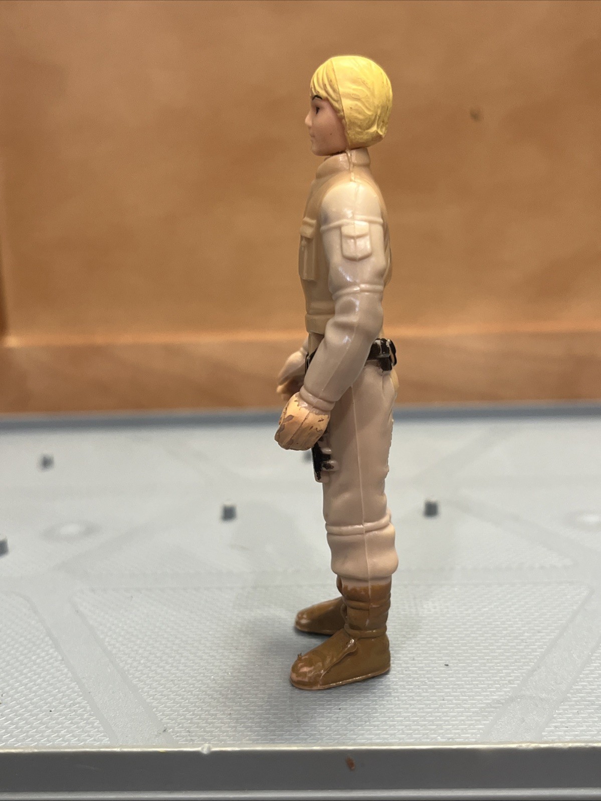 Luke Skywalker (Bespin Fatigues) sold