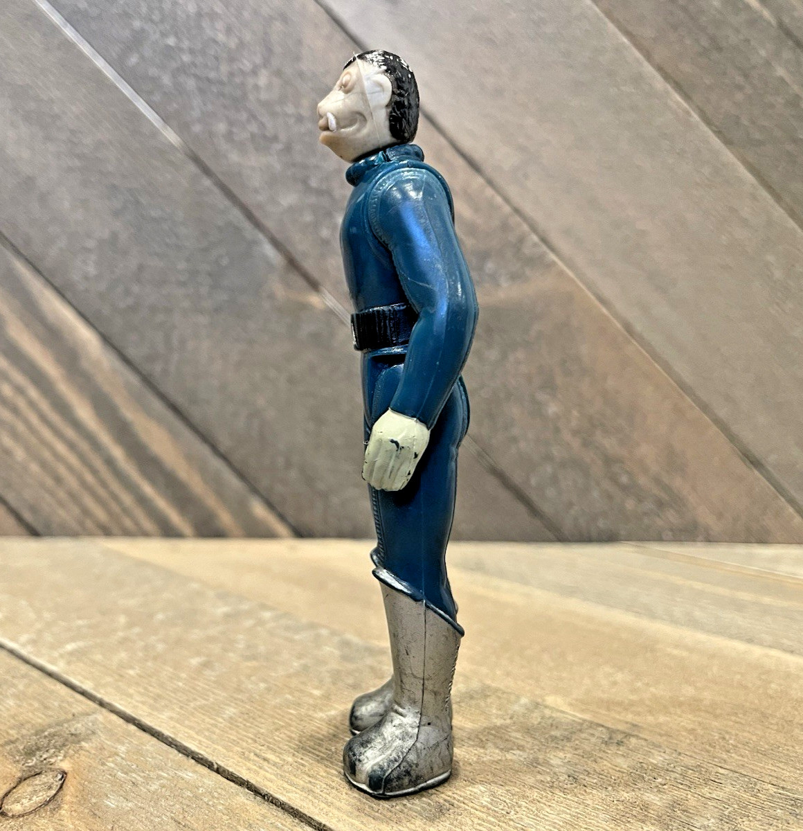 Blue Snaggletooth sold