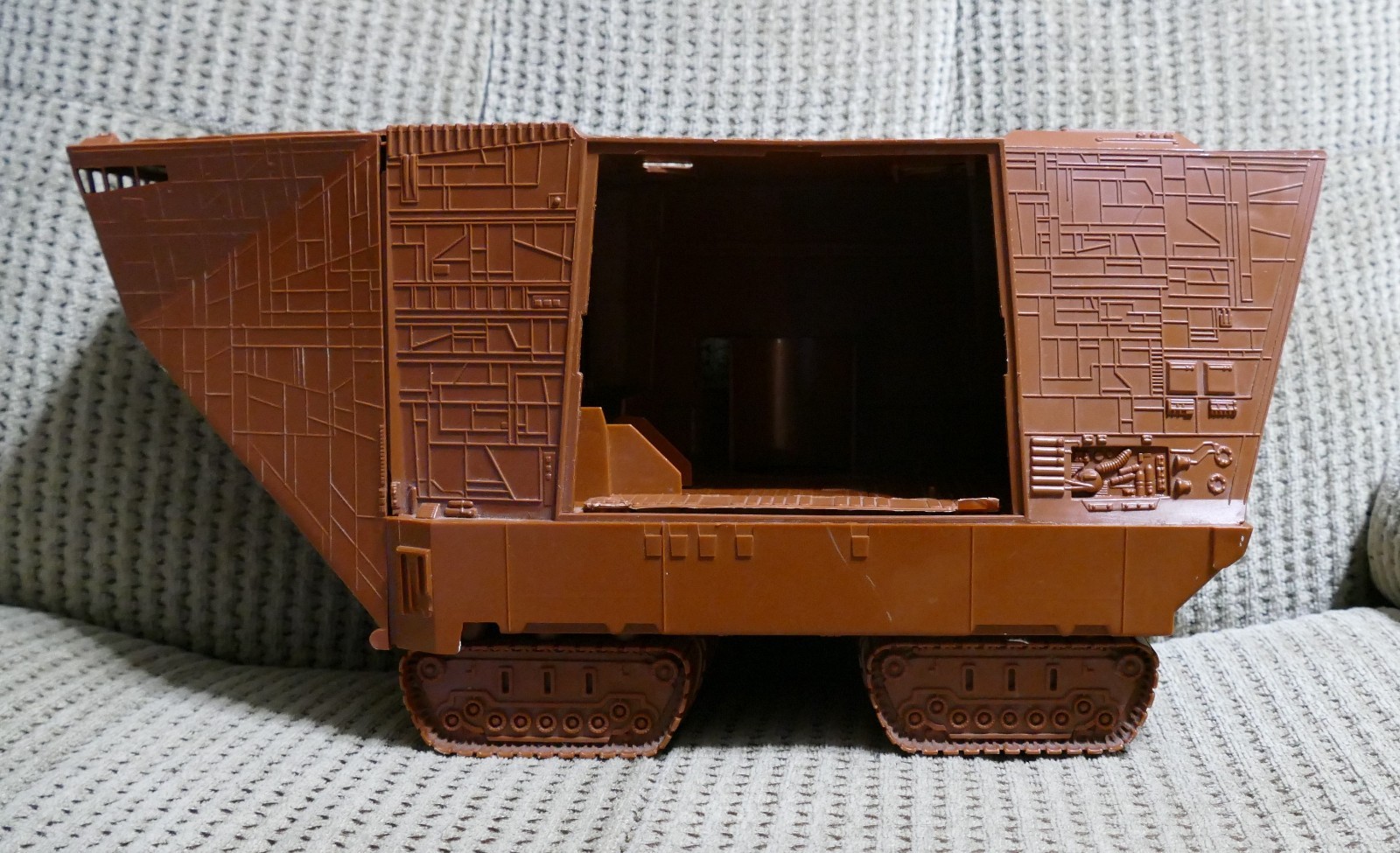 Radio Controlled Jawa Sandcrawler sold