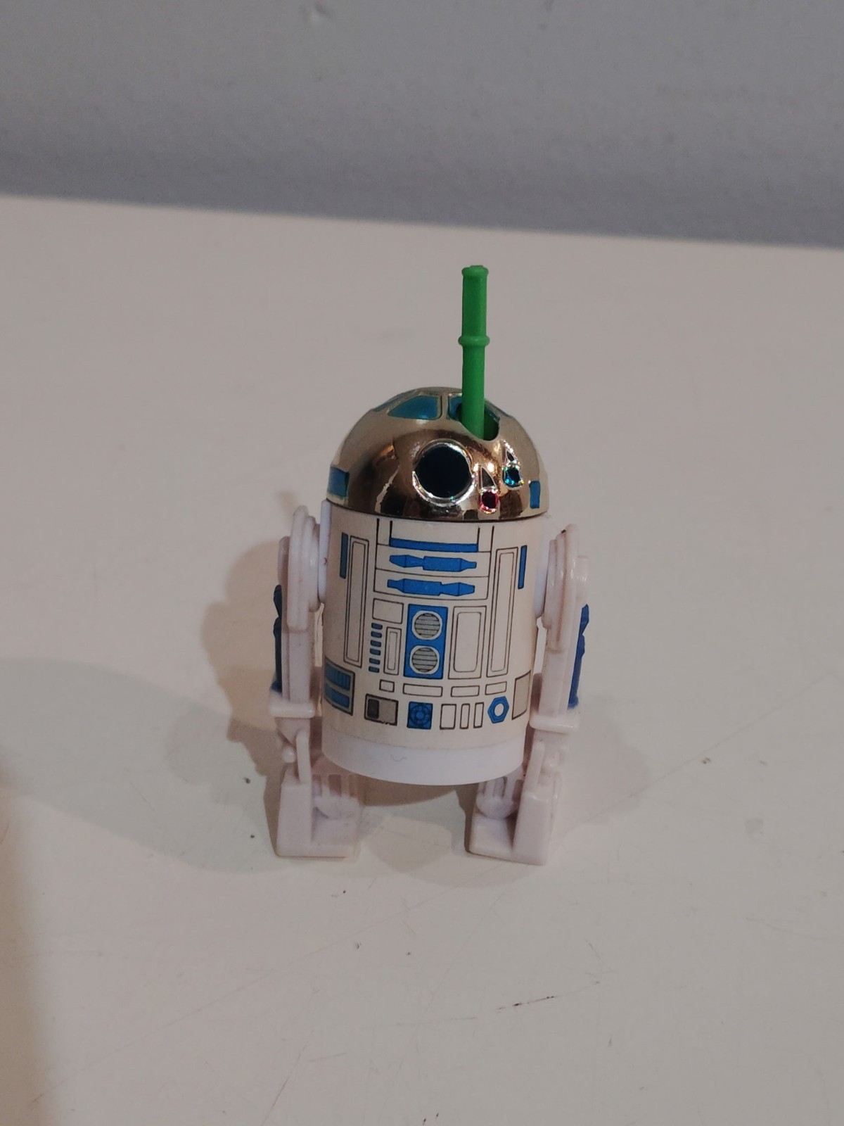 R2-D2 (Artoo-Detoo) with pop-up Lightsaber sold