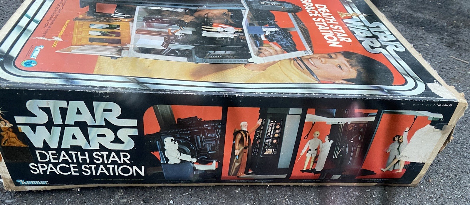 Death Star Space Station (Kenner) sold
