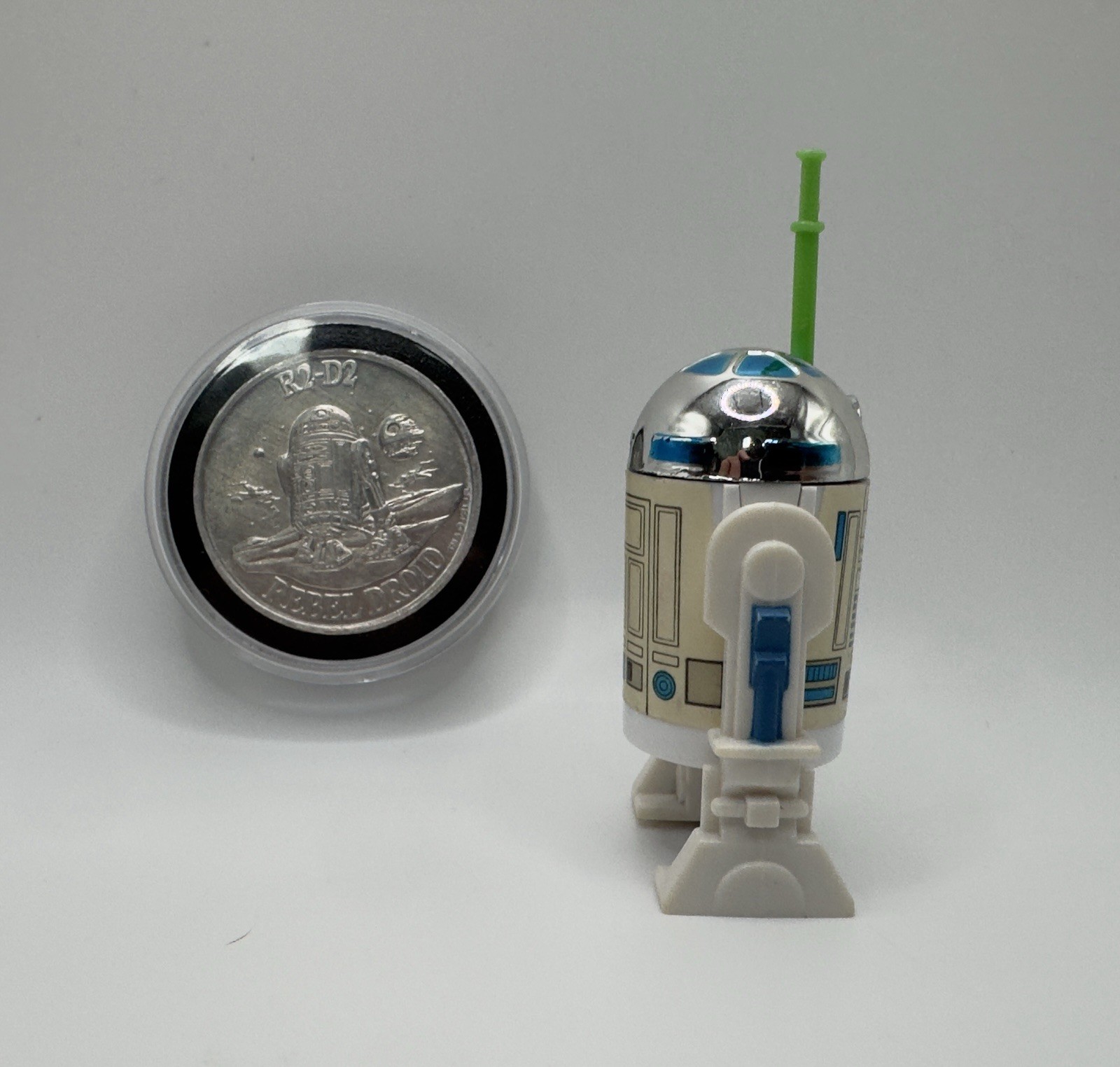 R2-D2 (Artoo-Detoo) with pop-up Lightsaber sold