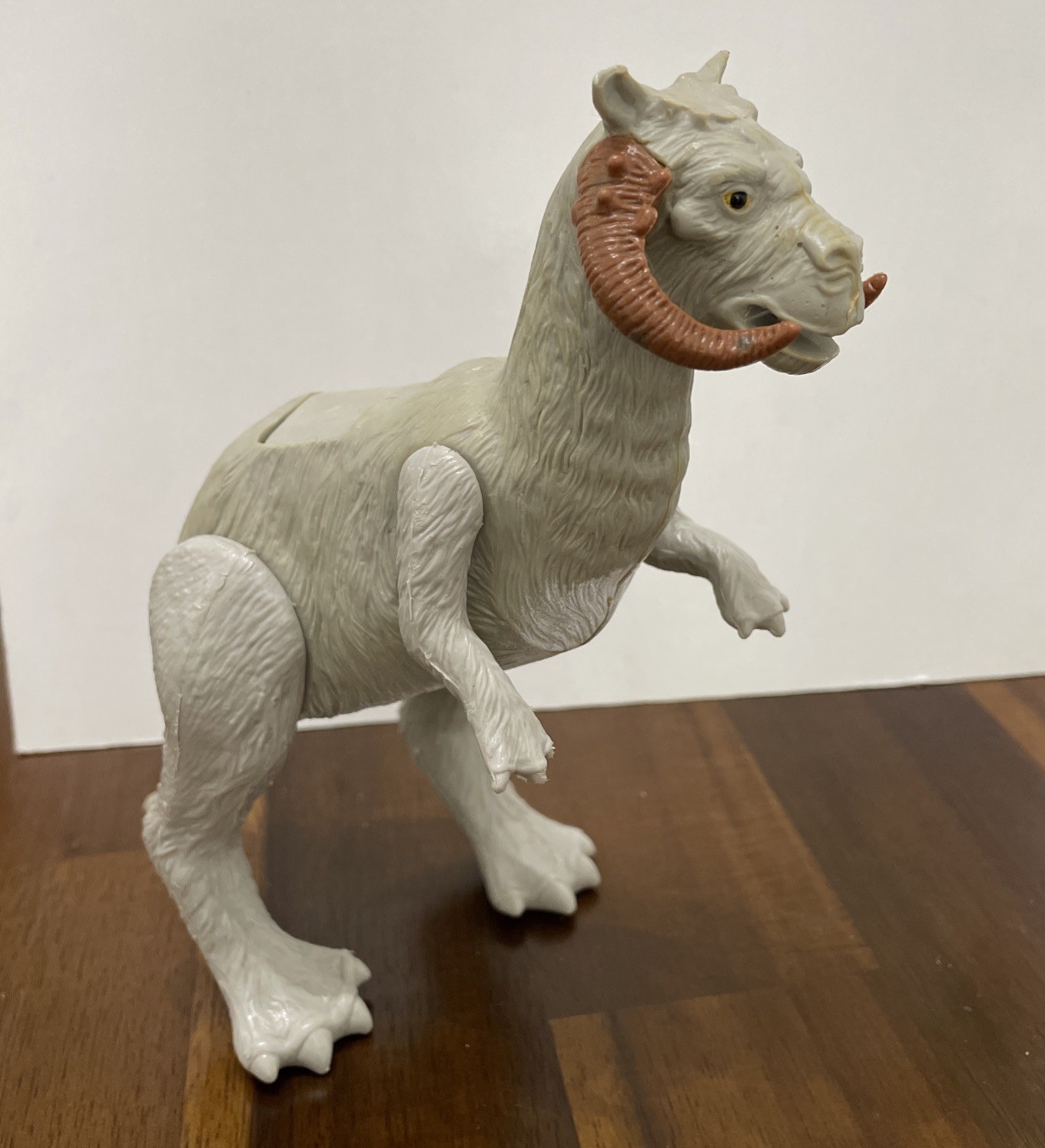 Tauntaun (closed belly) sold