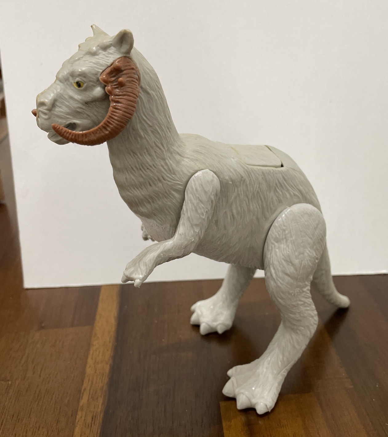 Tauntaun (closed belly) sold