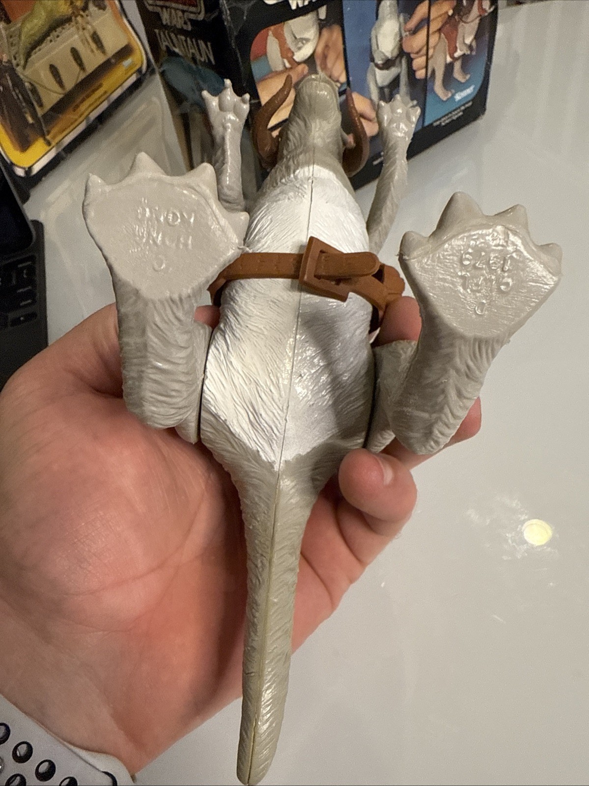 Tauntaun (closed belly) sold