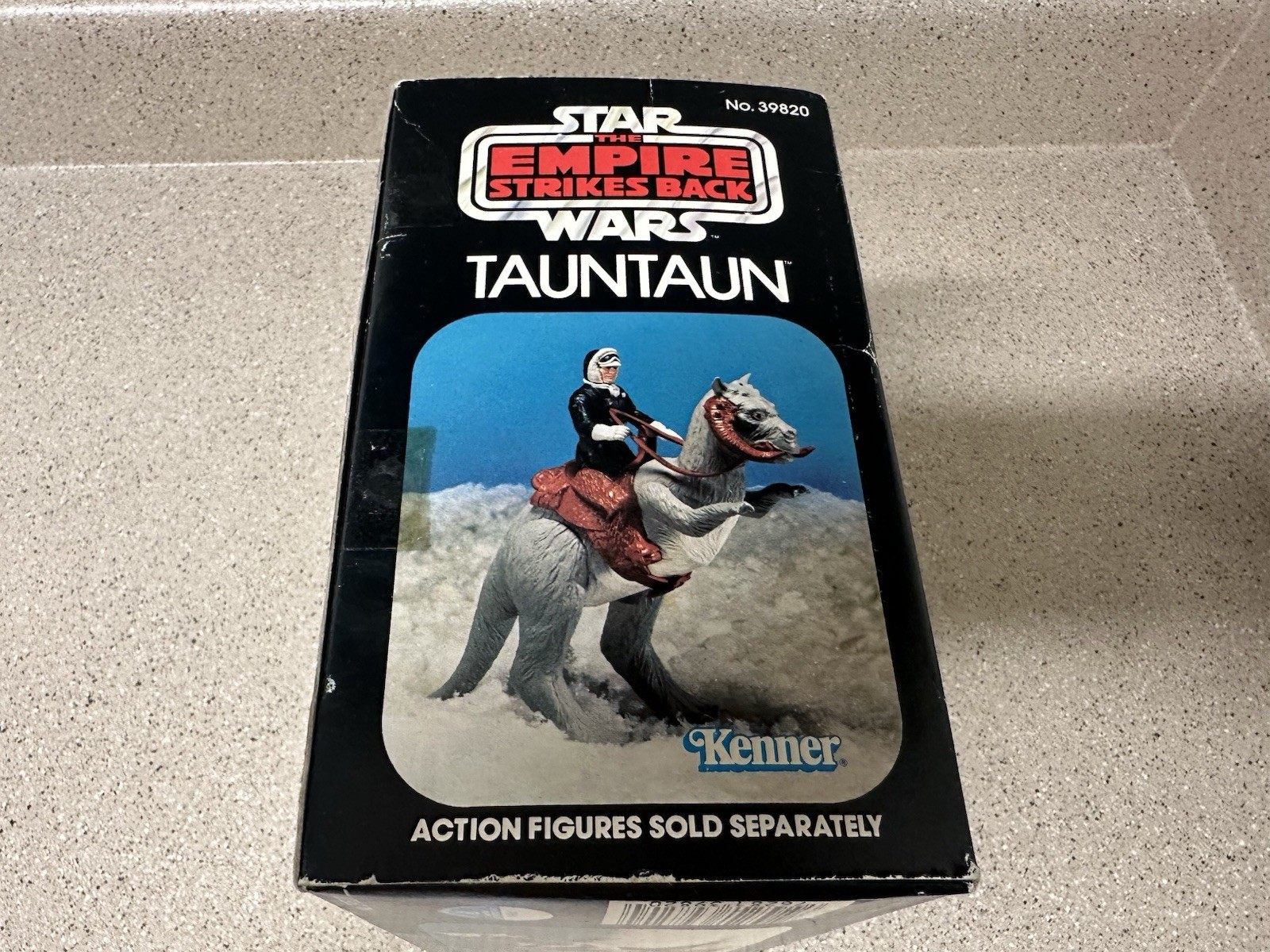 Tauntaun (closed belly) sold