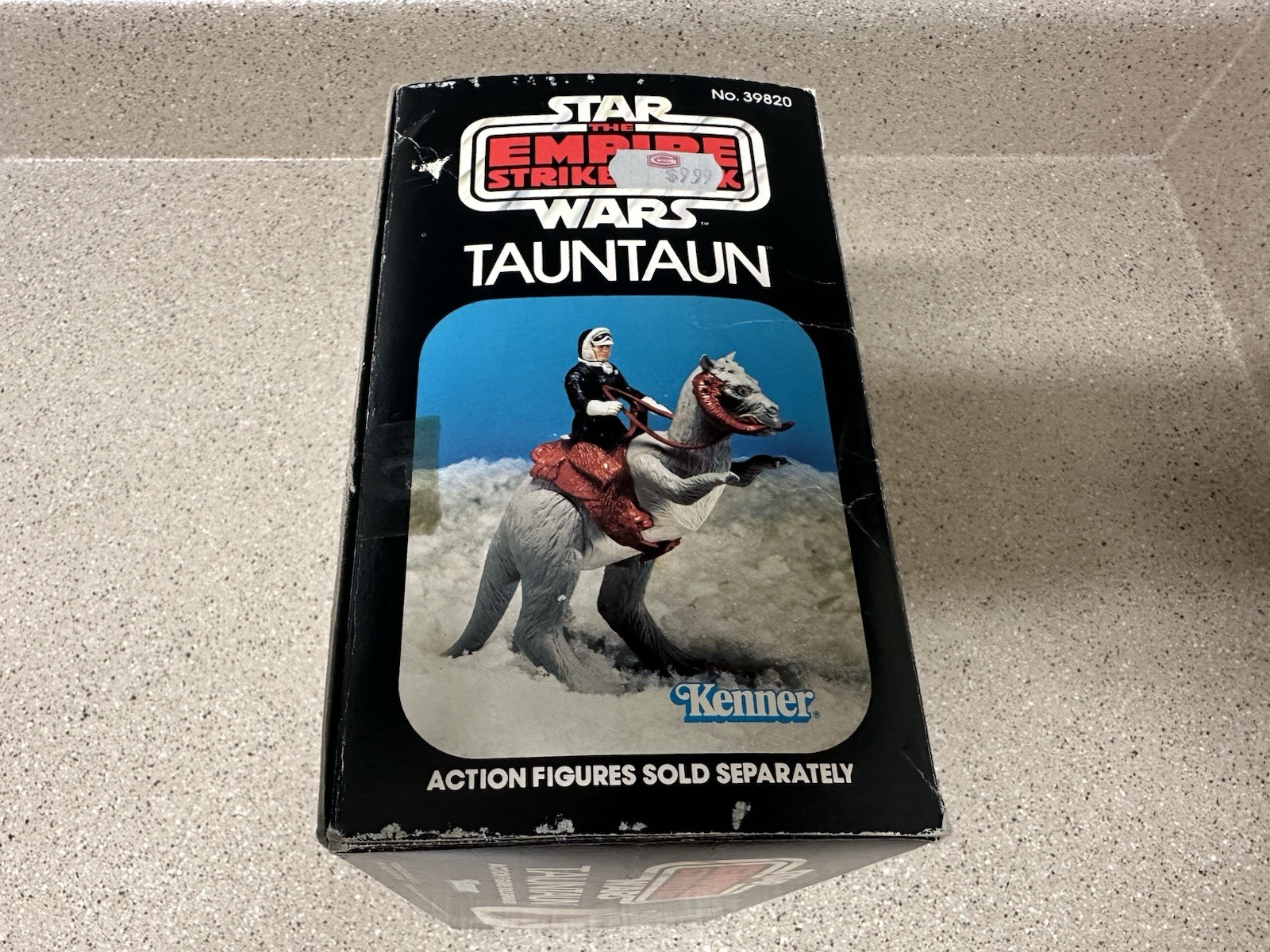Tauntaun (closed belly) sold