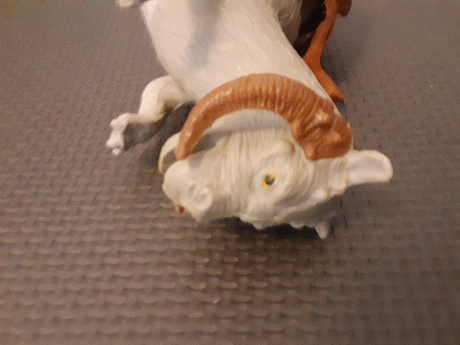 Tauntaun (closed belly) sold