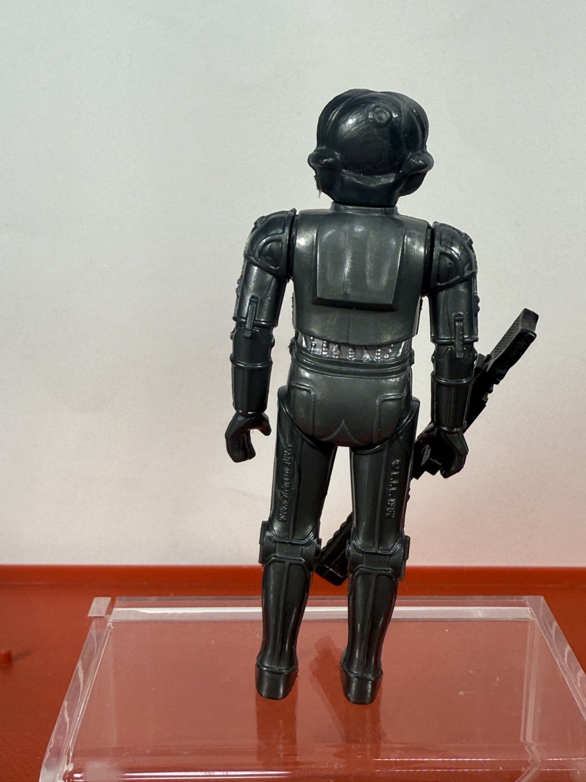 Zuckuss sold