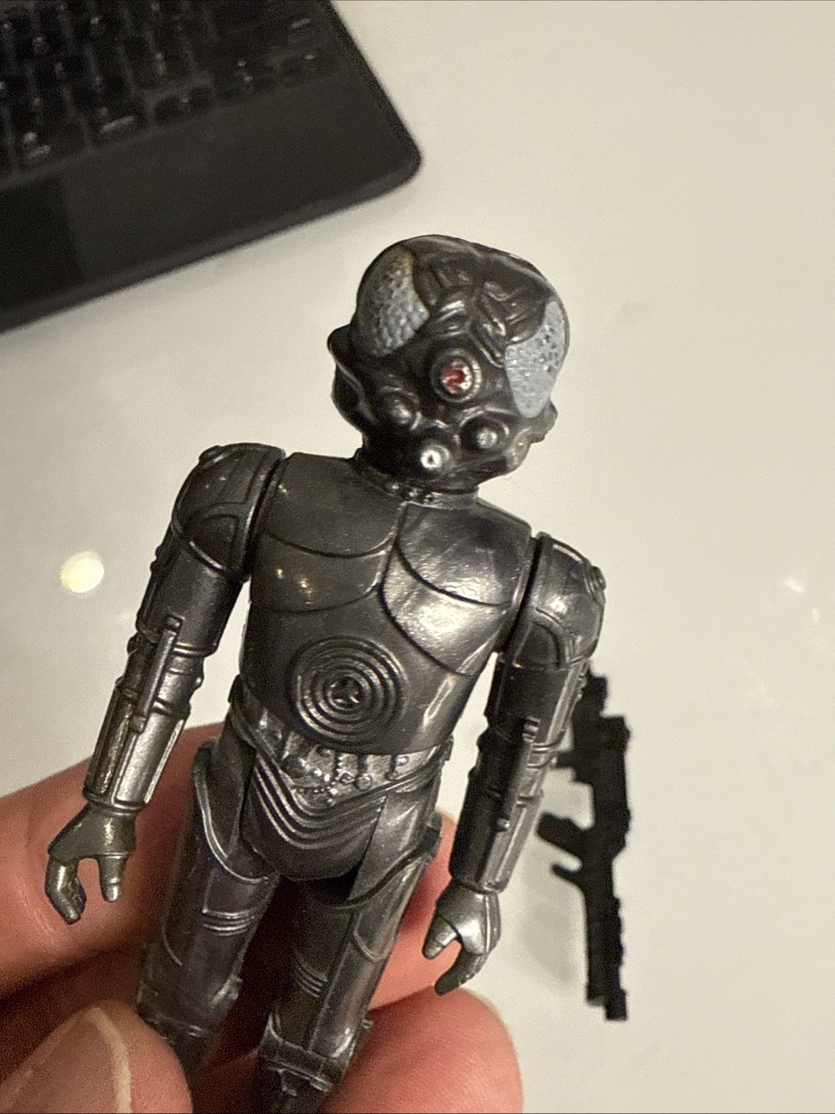 Zuckuss sold